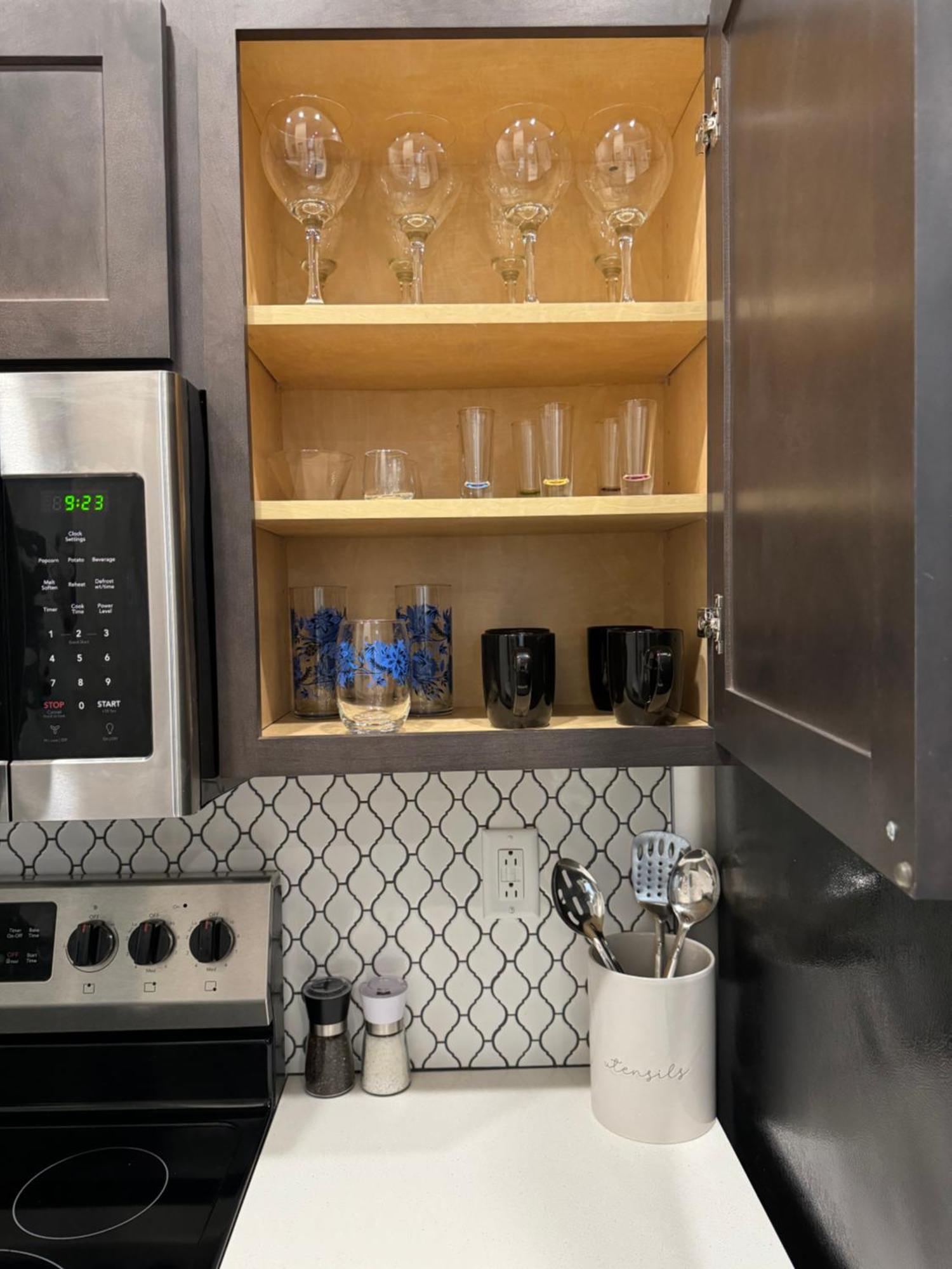 קליבלנד Beautiful Condo/Rooftop Patio With Free Parking מראה חיצוני תמונה